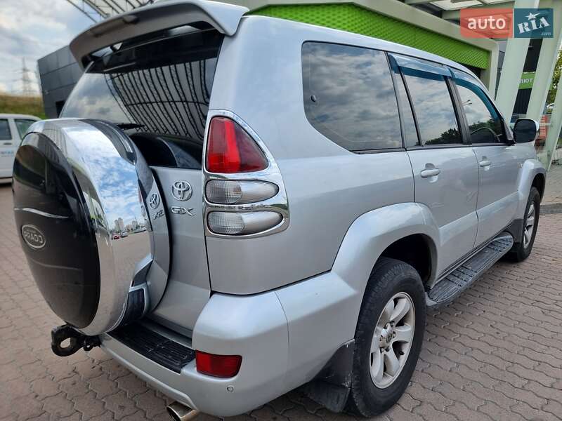 Внедорожник / Кроссовер Toyota Land Cruiser Prado 2006 в Киеве