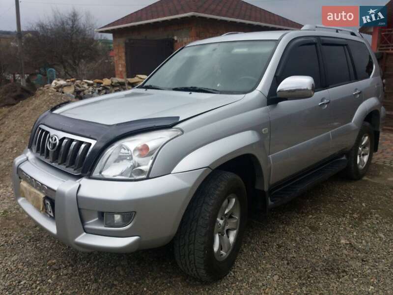 Позашляховик / Кросовер Toyota Land Cruiser Prado 2007 в Чернівцях