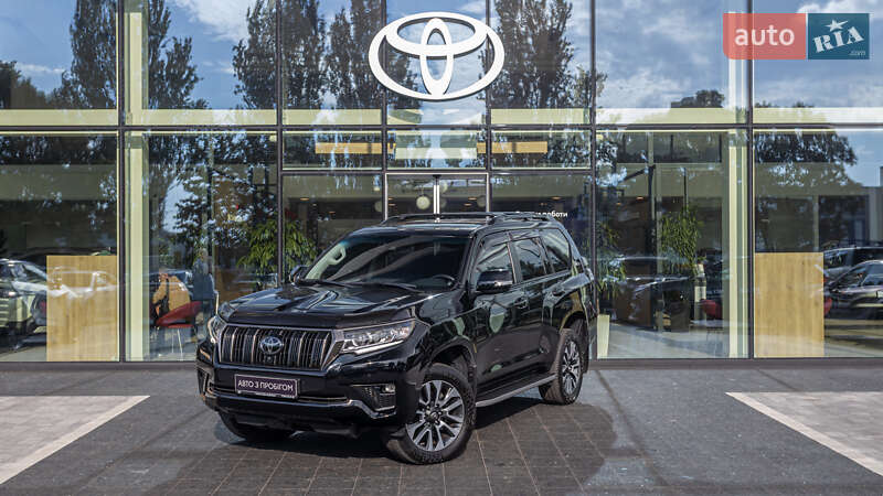 Внедорожник / Кроссовер Toyota Land Cruiser Prado 2021 в Днепре