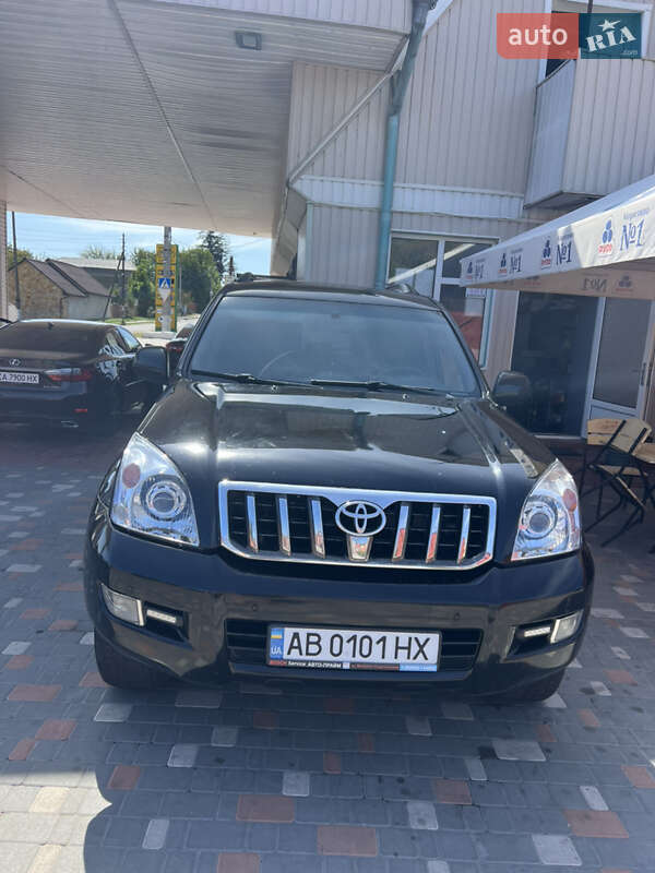 Внедорожник / Кроссовер Toyota Land Cruiser Prado 2004 в Могилев-Подольске