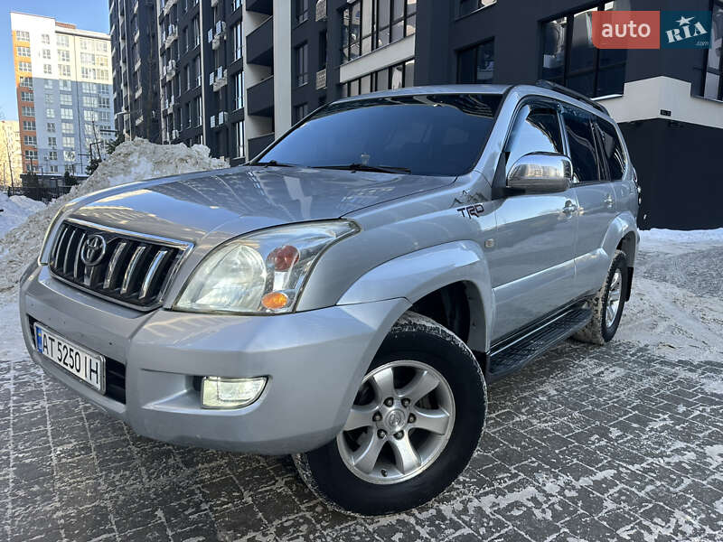Позашляховик / Кросовер Toyota Land Cruiser Prado 2004 в Верховині