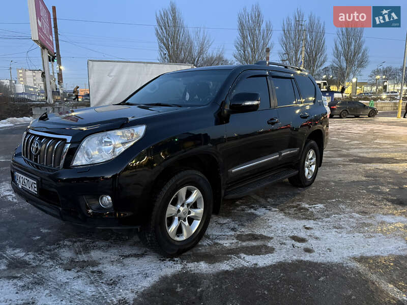 Внедорожник / Кроссовер Toyota Land Cruiser Prado 2012 в Днепре Внедорожник / Кроссовер Toyota Land Cruiser Prado 2012 в Днепре