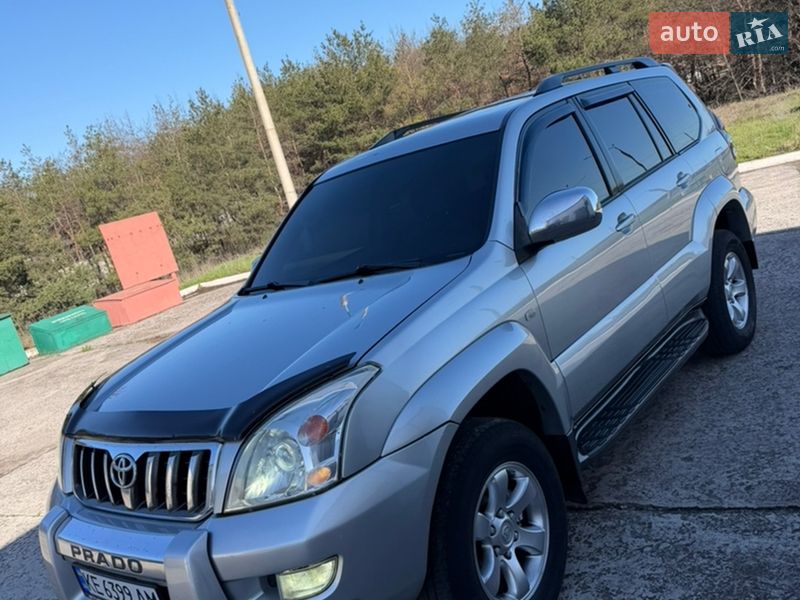 Позашляховик / Кросовер Toyota Land Cruiser Prado 2005 в Кам'янському
