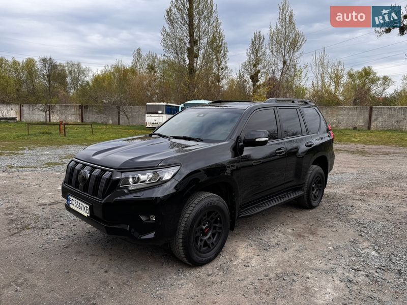 Позашляховик / Кросовер Toyota Land Cruiser Prado 2019 в Львові