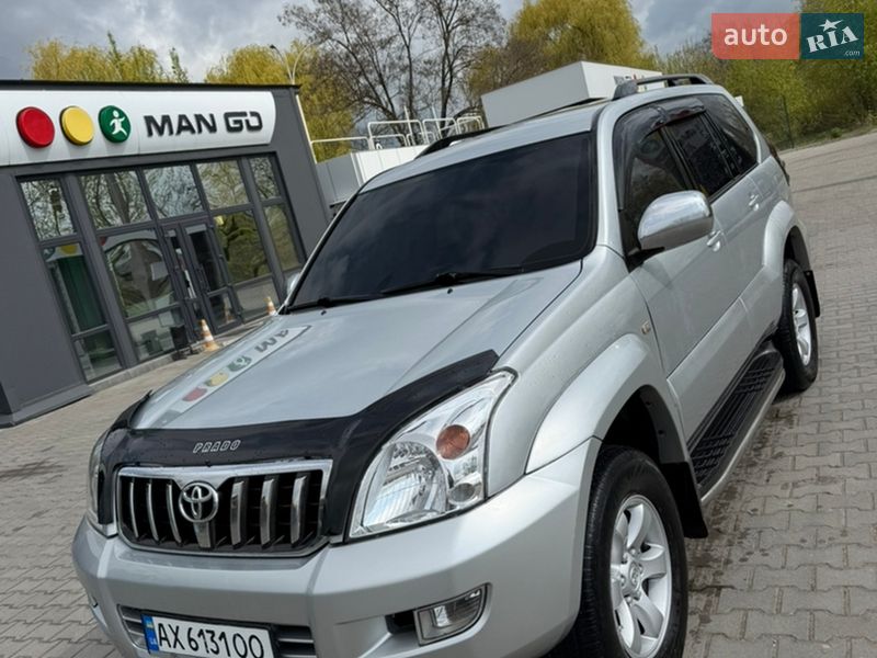 Позашляховик / Кросовер Toyota Land Cruiser Prado 2004 в Кам'янському