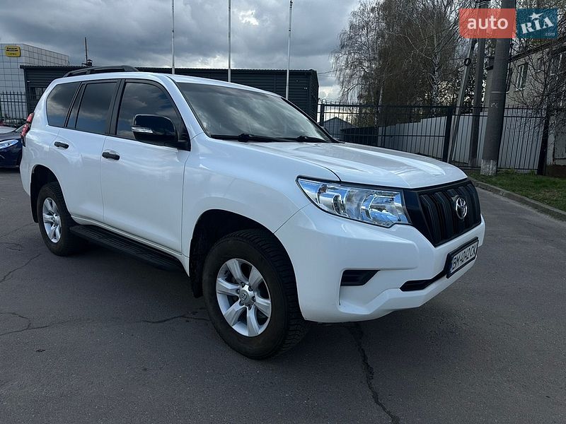 Позашляховик / Кросовер Toyota Land Cruiser Prado 2020 в Сумах
