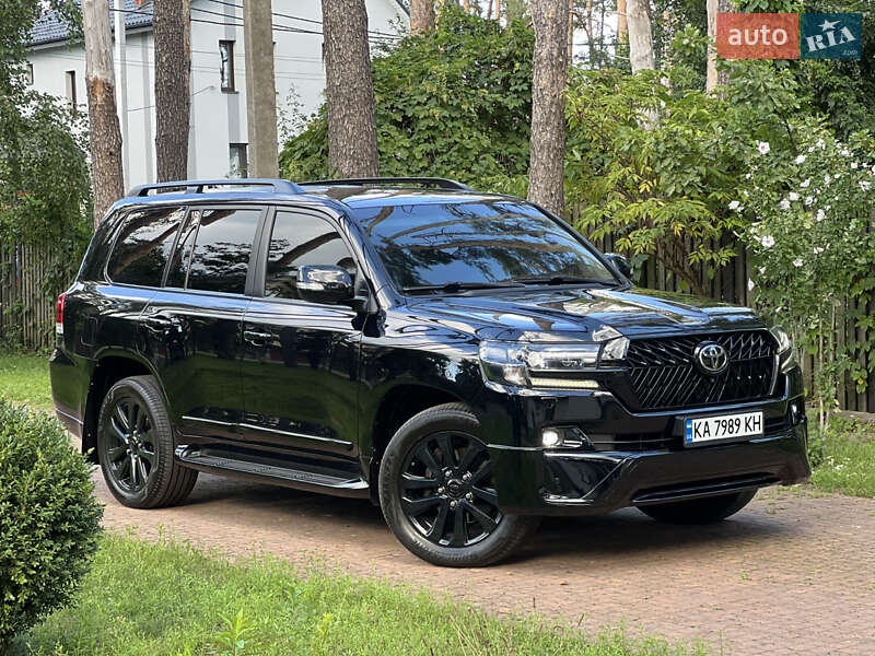 Внедорожник / Кроссовер Toyota Land Cruiser 2015 в Киеве