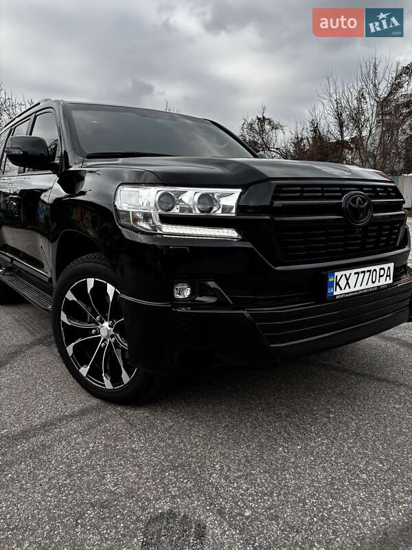 Позашляховик / Кросовер Toyota Land Cruiser 2019 в Харкові Позашляховик / Кросовер Toyota Land Cruiser 2019 в Харкові