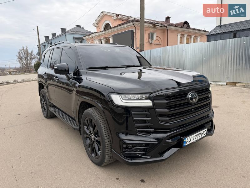 Внедорожник / Кроссовер Toyota Land Cruiser 2021 в Харькове