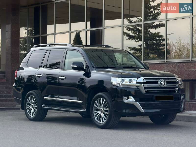 Позашляховик / Кросовер Toyota Land Cruiser 2019 в Києві