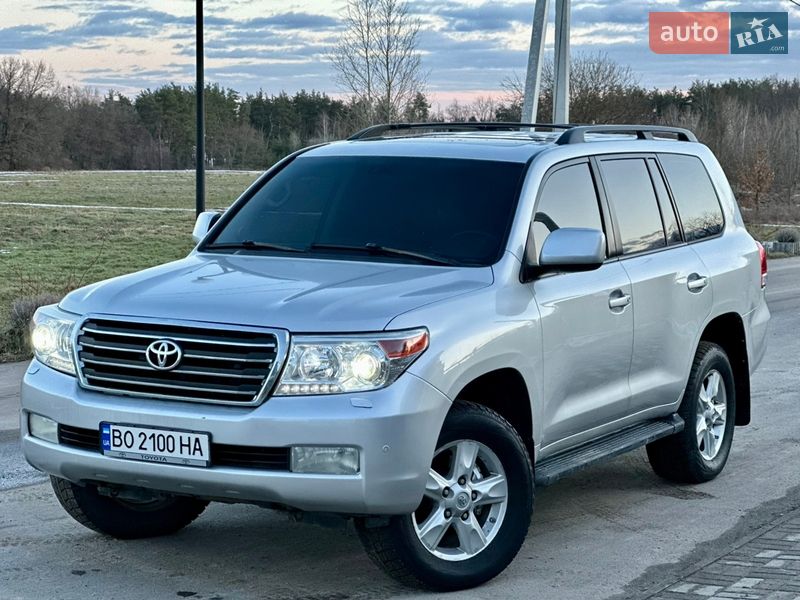 Позашляховик / Кросовер Toyota Land Cruiser 2008 в Києві