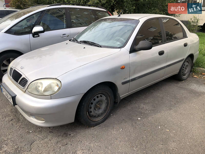 Седан Daewoo Lanos 2005 в Львові
