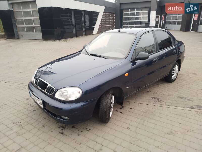 Седан Daewoo Lanos 2005 в Львове