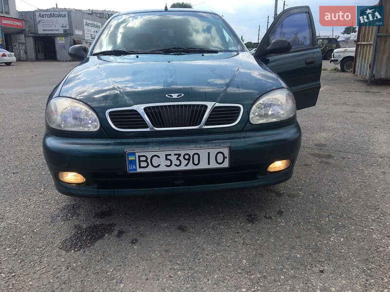 Седан Daewoo Lanos 2003 в Запорожье
