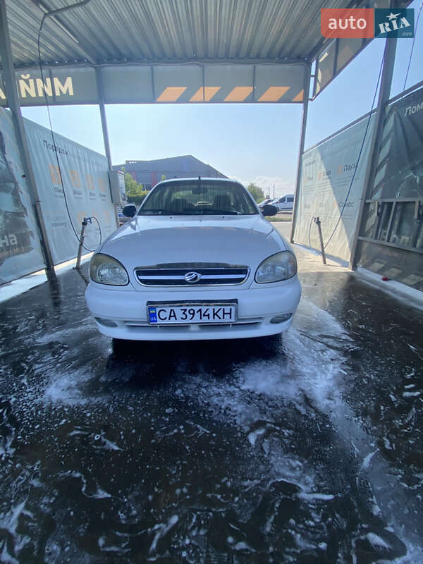 Седан ЗАЗ Lanos 2010 в Смеле