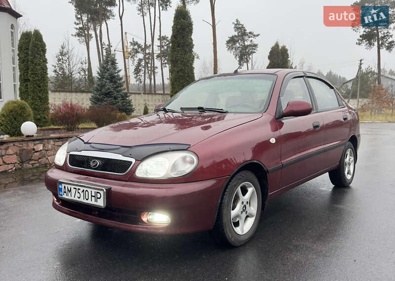 Седан ЗАЗ Lanos 2013 в Житомире