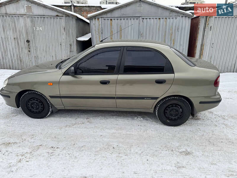 Седан Daewoo Lanos 2006 в Киеве