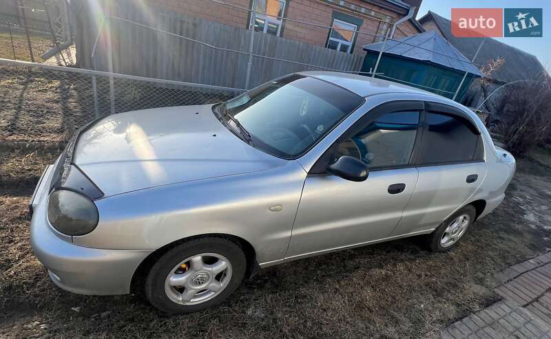 Седан Daewoo Lanos 2003 в Черкассах