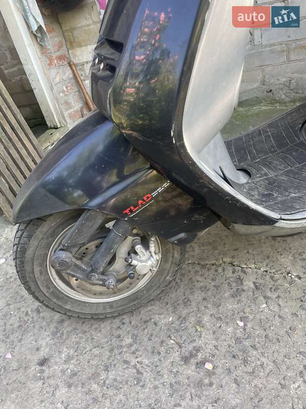 Грузовые мотороллеры, мотоциклы, скутеры, мопеды Honda Lead 50 AF-01 2001 в Горишних Плавнях