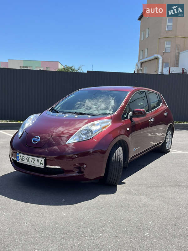 Хэтчбек Nissan Leaf 2016 в Виннице