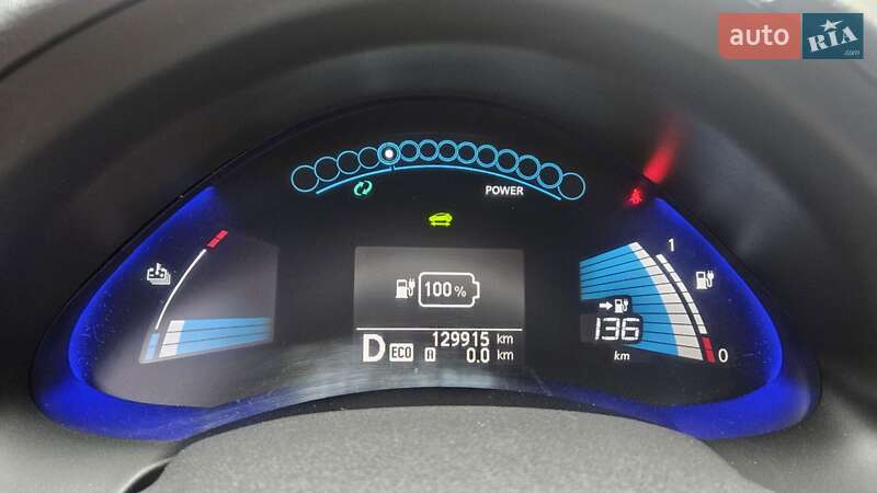 Хэтчбек Nissan Leaf 2013 в Одессе