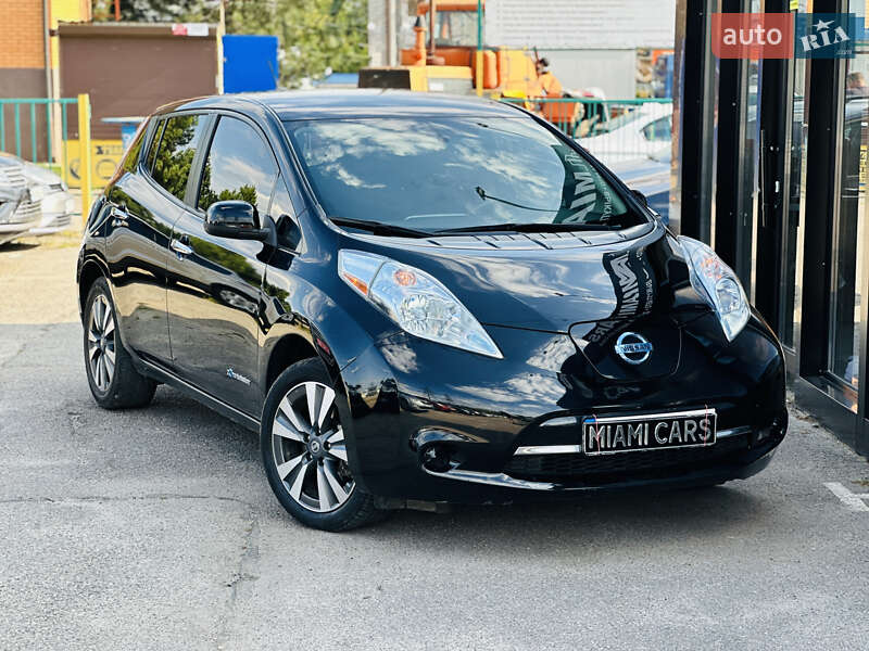 Хэтчбек Nissan Leaf 2016 в Харькове Хэтчбек Nissan Leaf 2016 в Харькове