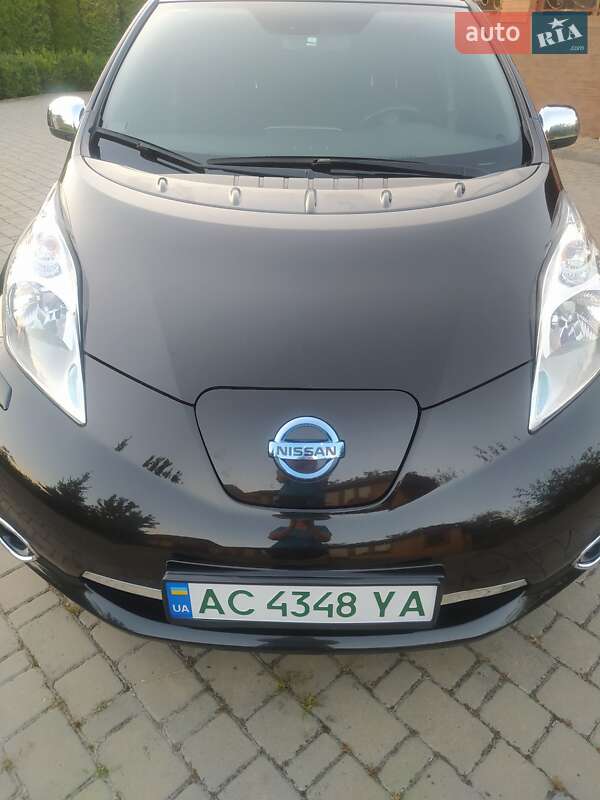 Хэтчбек Nissan Leaf 2016 в Луцке