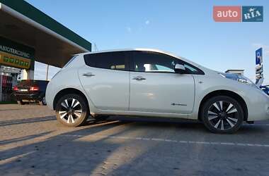 Хетчбек Nissan Leaf 2016 в Хмельницькому