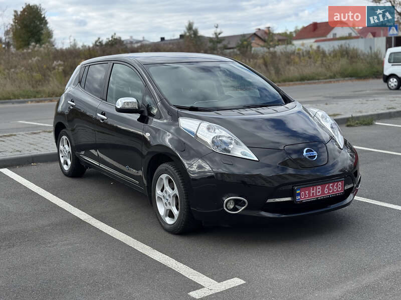 Хэтчбек Nissan Leaf 2013 в Виннице