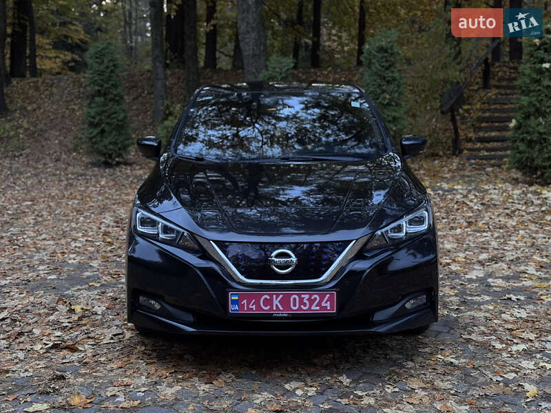 Хэтчбек Nissan Leaf 2018 в Дрогобыче Хэтчбек Nissan Leaf 2018 в Дрогобыче