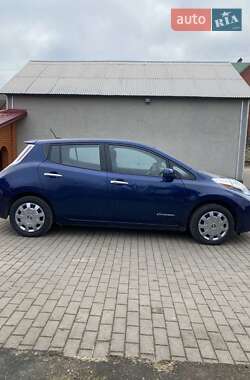 Хетчбек Nissan Leaf 2016 в Хмельницькому