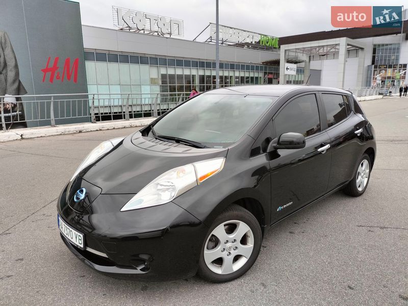 Хетчбек Nissan Leaf 2016 в Києві