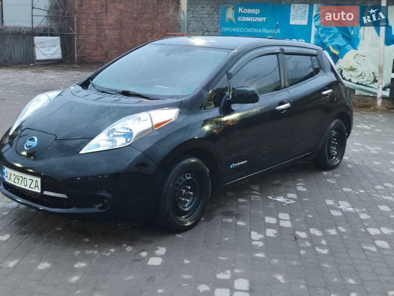 Хэтчбек Nissan Leaf 2013 в Харькове