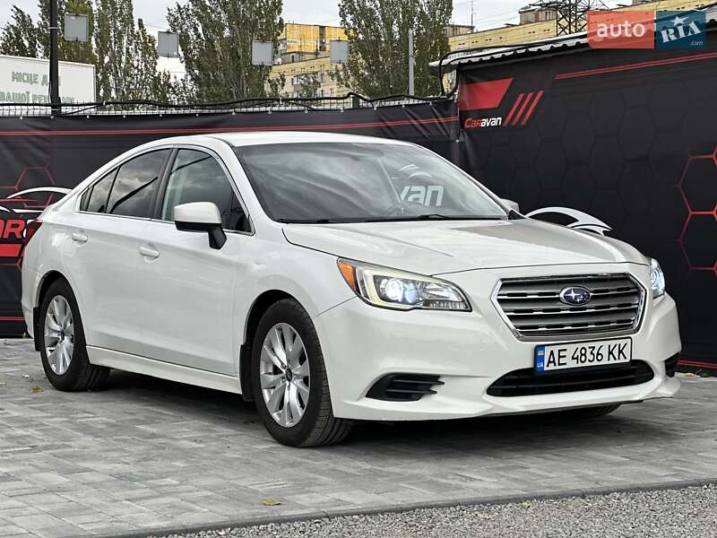 Седан Subaru Legacy 2016 в Днепре