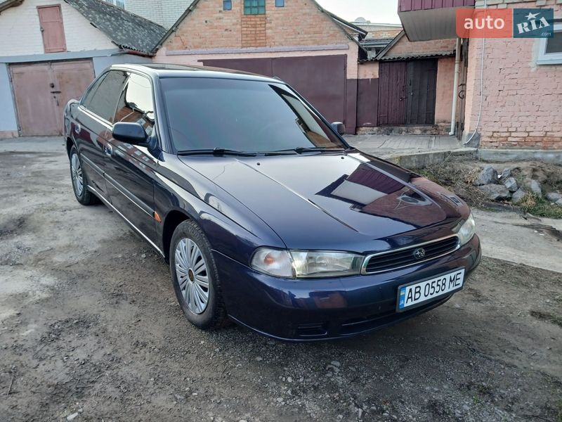 Седан Subaru Legacy 1996 в Виннице
