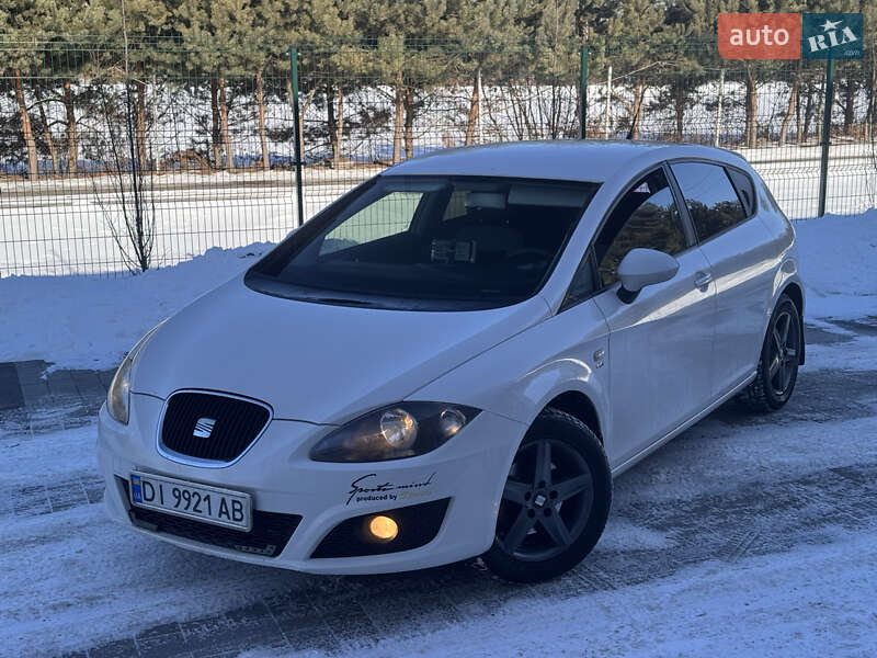 Хэтчбек SEAT Leon 2011 в Луцке Хэтчбек SEAT Leon 2011 в Луцке