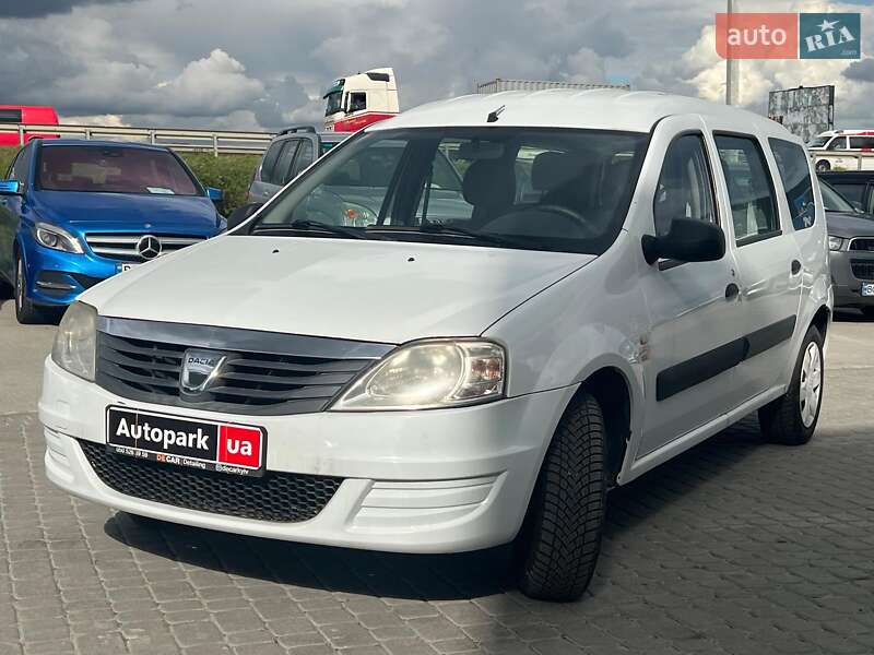 Универсал Dacia Logan MCV 2012 в Львове
