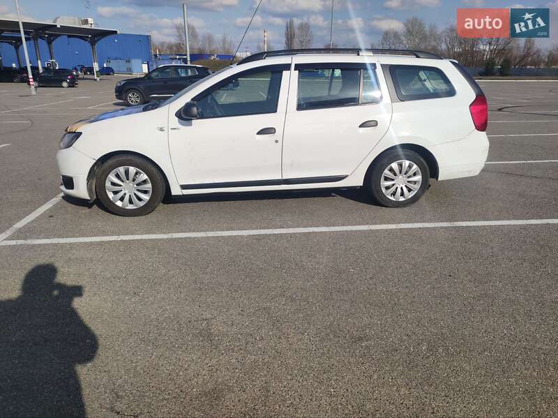 Седан Dacia Logan 2016 в Киеве