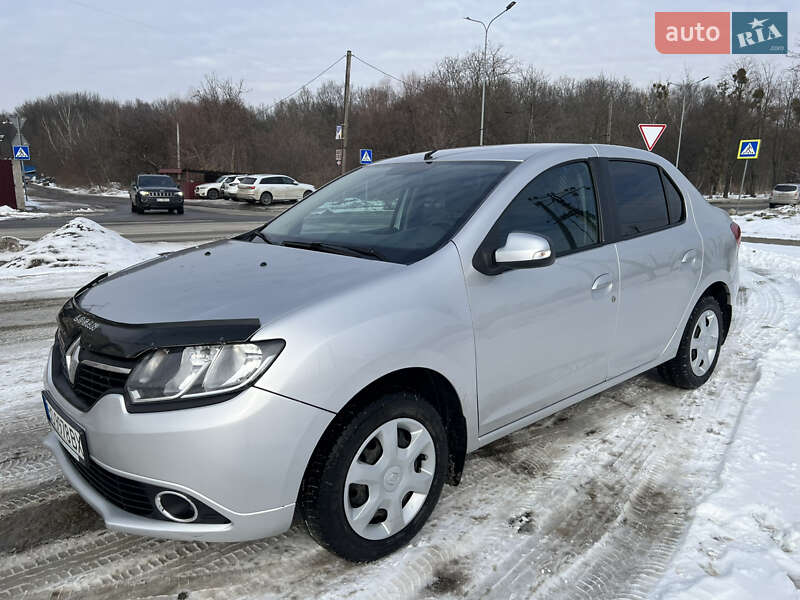 Седан Renault Logan 2013 в Львове