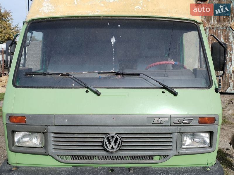 Грузопассажирский фургон Volkswagen LT 1995 в Одессе