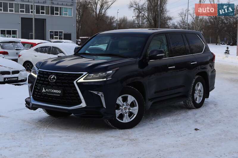 Внедорожник / Кроссовер Lexus LX 2016 в Киеве