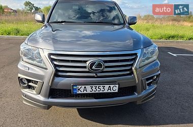Внедорожник / Кроссовер Lexus LX 2014 в Пирятине