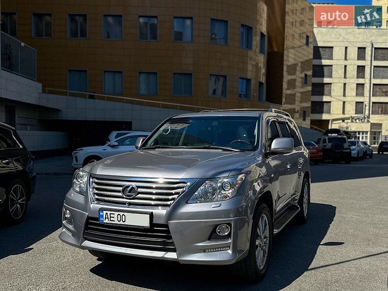 Внедорожник / Кроссовер Lexus LX 2011 в Днепре Внедорожник / Кроссовер Lexus LX 2011 в Днепре