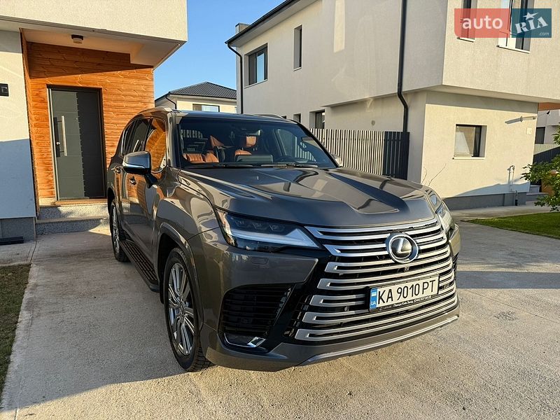 Внедорожник / Кроссовер Lexus LX 2022 в Киеве