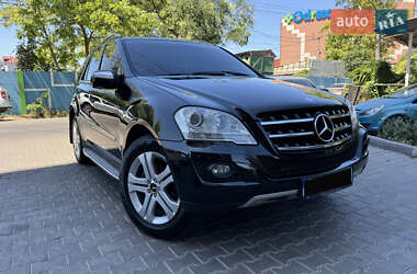 Позашляховик / Кросовер Mercedes-Benz M-Class 2008 в Одесі Позашляховик / Кросовер Mercedes-Benz M-Class 2008 в Одесі