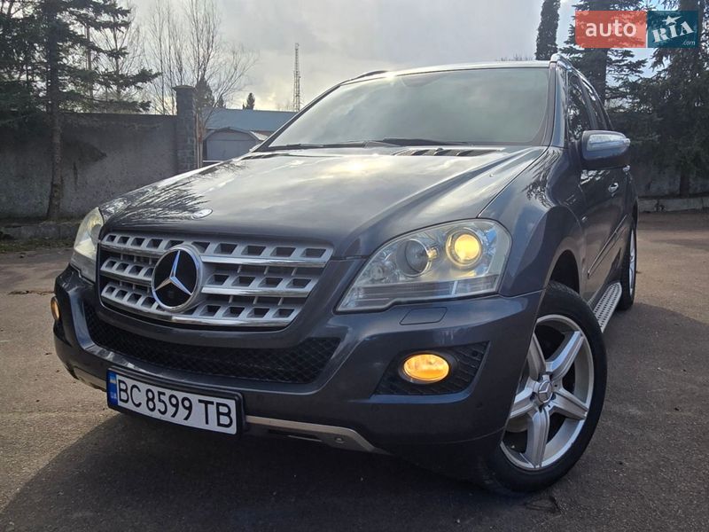 Внедорожник / Кроссовер Mercedes-Benz M-Class 2010 в Трускавце