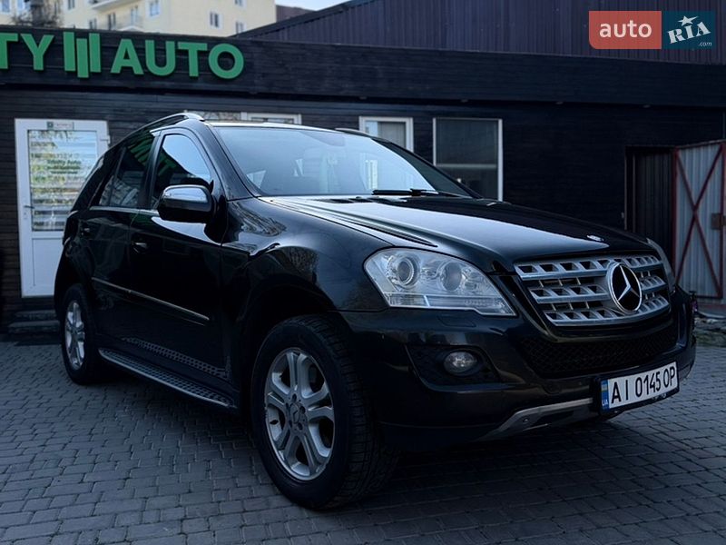 Внедорожник / Кроссовер Mercedes-Benz M-Class 2009 в Одессе