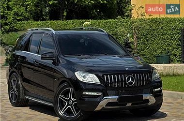 Позашляховик / Кросовер Mercedes-Benz M-Class 2013 в Дніпрі