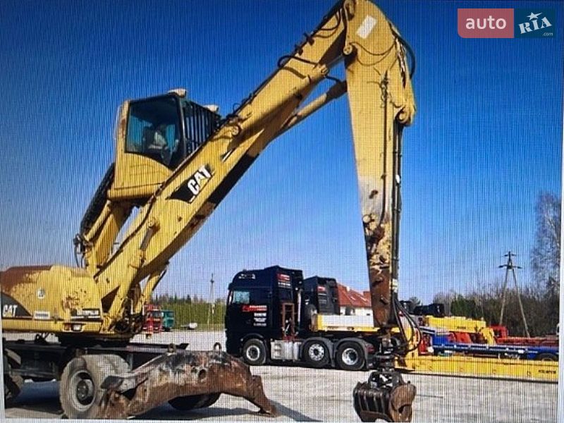 Колісний екскаватор Caterpillar M318 2005 в Косові