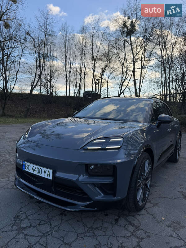 Внедорожник / Кроссовер Porsche Macan 2025 в Львове